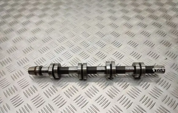 Volkswagen PASSAT B6 Camshaft bkd