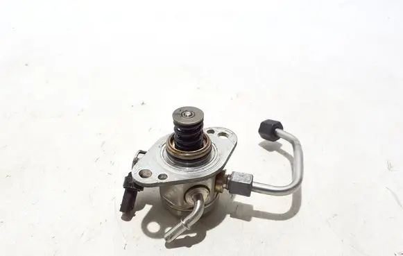 Peugeot 208 II Fuel injection high pressure pump 9830305880