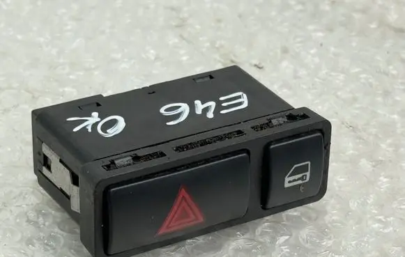 Hazard light switch