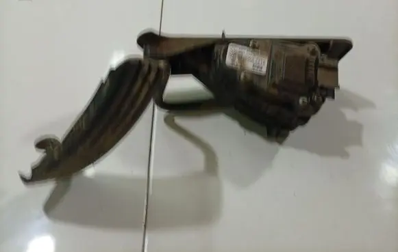 Renault Espace - Grand espace IV Accelerator throttle pedal 6PV00811922