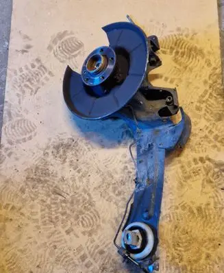 Volvo XC70 Rear wheel hub