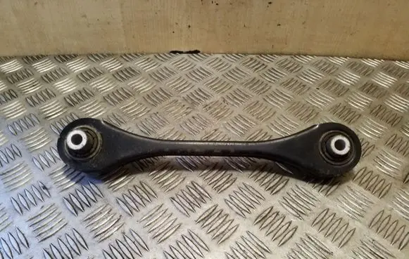 Volkswagen PASSAT B8 Rear control arm 5Q0501529C