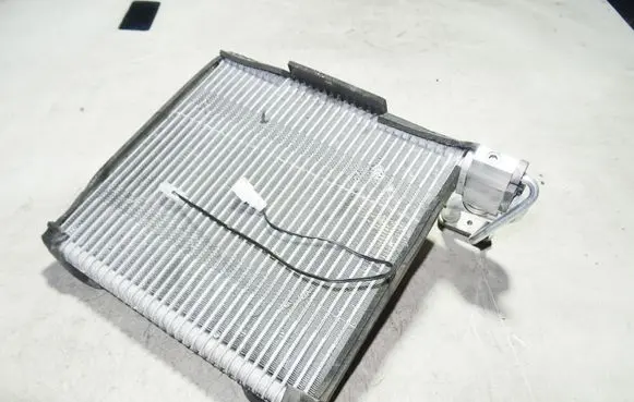 Infiniti Q50 A/C cooling radiator (condenser) 922001HP0C