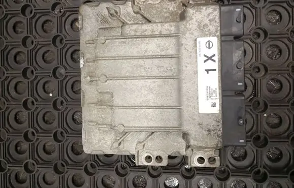 Nissan Juke I F15 Engine control unit/module S180206122A EMS3155 843370189
