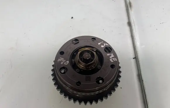 BMW 7 G11 G12 Camshaft pulley/ VANOS 8601045 11368601045