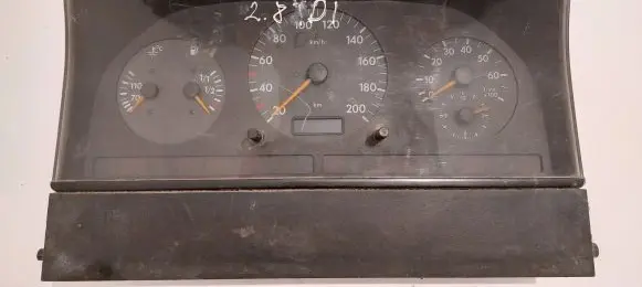 Volkswagen II LT Speedometer (instrument cluster) 2D0919860A 43474