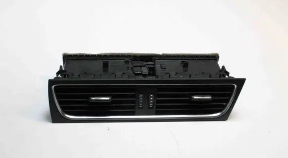 Audi A5 8T 8F Dashboard air vent grill cover trim 8T2820951B