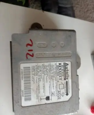 Renault Scenic II - Grand scenic II Airbag control unit/module 8200412042