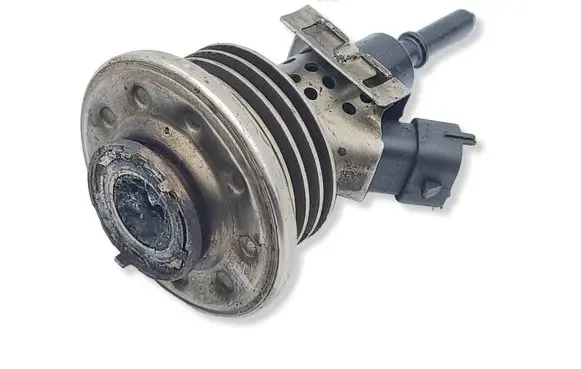 Land Rover Evoque II AdBlue injector 04440210504 04134815 X3189E3AB