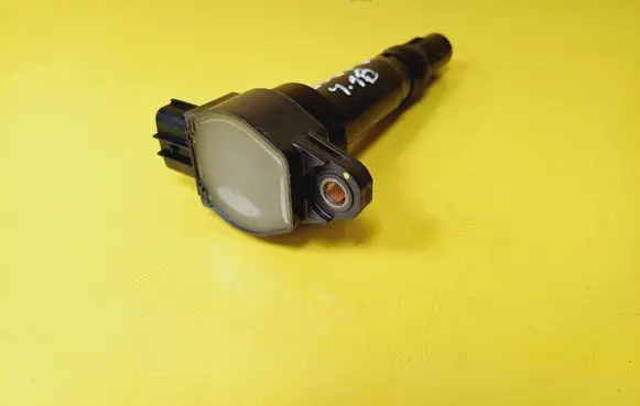 Mitsubishi Colt High voltage ignition coil MN195616