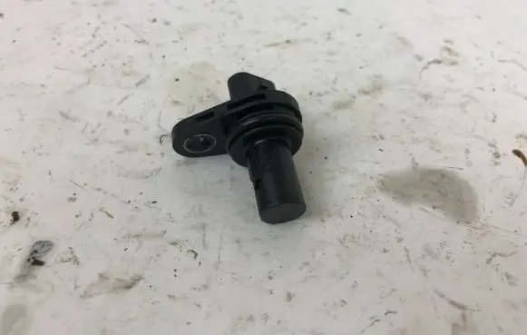 BMW 3 F30 F35 F31 Camshaft speed sensor 7633958