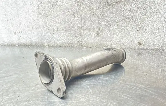 Opel Insignia A EGR valve line/pipe/hose 55353330