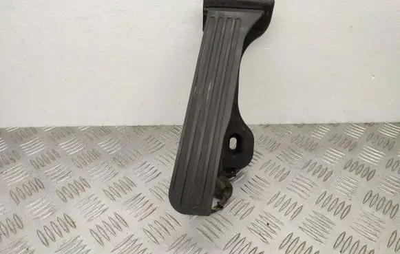 Skoda Superb B6 (3T) Accelerator throttle pedal 1K1721503P