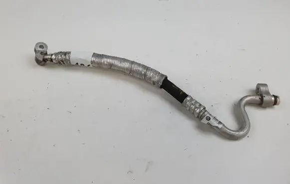BMW Z4 E89 Air conditioning (A/C) pipe/hose 9224834