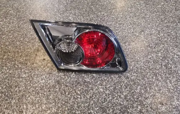 Mazda 6 Tailgate rear/tail lights