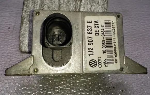 Volkswagen Golf IV ESP acceleration yaw rate sensor 1J2907637E 10098004842 1J0907655A