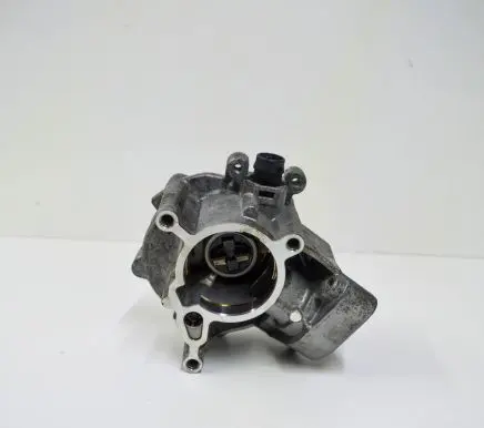 Audi A6 S6 C7 4G Vacuum pump 06L145100F