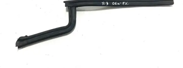 BMW X3 E83 Engine compartment rubber 8208507 E833400363