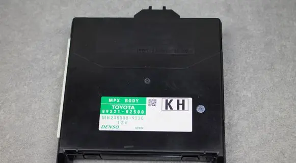 Toyota Auris E180 Other control units/modules 8922102500 MB2380009220