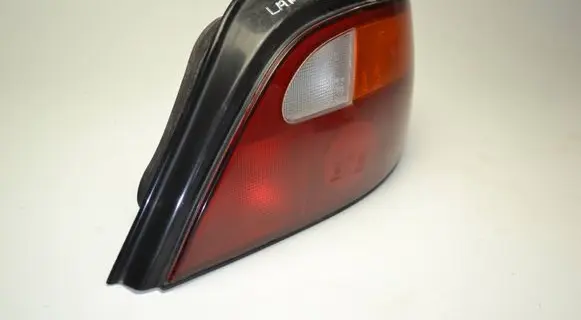 Hyundai Lantra II Rear/tail lights