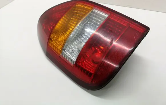 Opel Zafira A Rear/tail lights