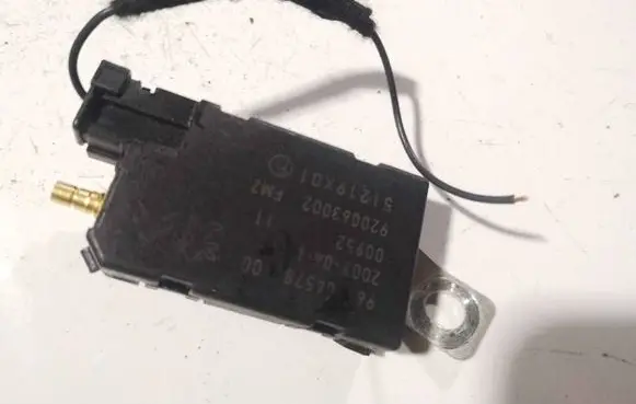 Peugeot 207 Antenna control unit 966104578000 00309