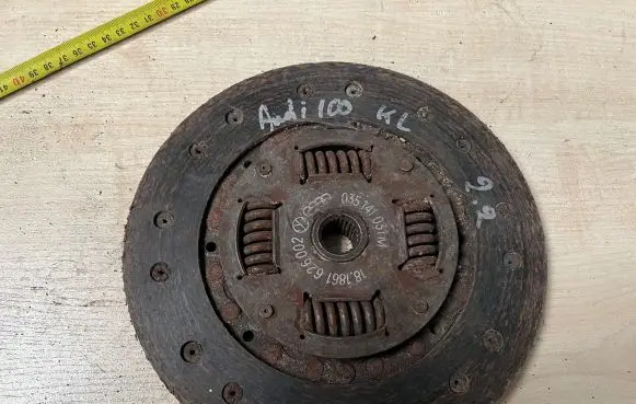 Audi 100 S4 C4 Clutch pressure plate 035141031M
