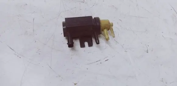 Mercedes-Benz E W212 Turbo solenoid valve A0091533128