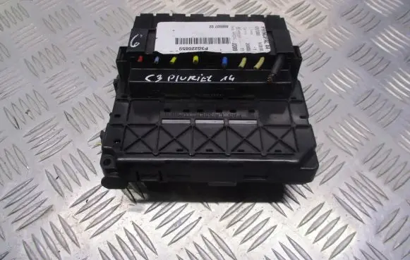 Citroen C3 Pluriel Fuse box set