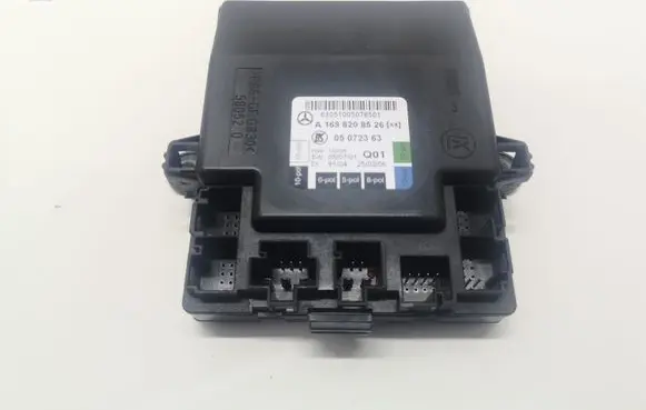 Mercedes-Benz A W169 Door control unit/module A1698208526