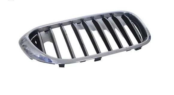 Mercedes-Benz ML W166 Front bumper upper radiator grill 7053520 7390864