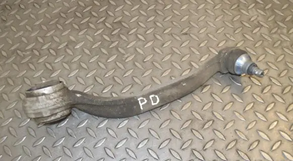 Mercedes-Benz C W205 Front lower control arm/wishbone