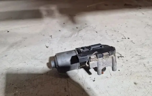 Wiper motor