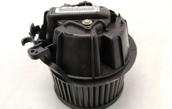 Peugeot 1007 Heater fan/blower 565878C GMVA86 144701