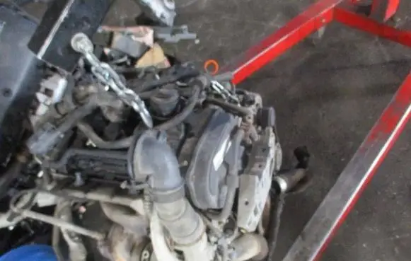 Volkswagen PASSAT B6 Engine swap 