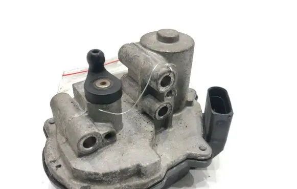 Audi A8 S8 D4 4H Intake manifold valve actuator/motor 059129086L