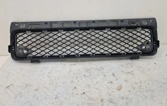 Mercedes-Benz G W463 2nd Gen Front bumper upper radiator grill