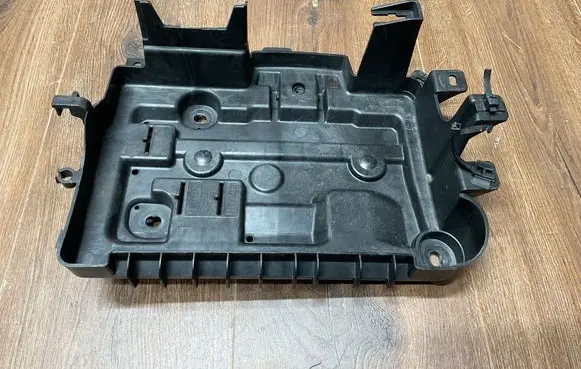 Opel Corsa D Battery tray 13296473