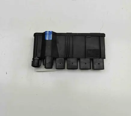 BMW X7 G07 Current control relay P00141659 8583091