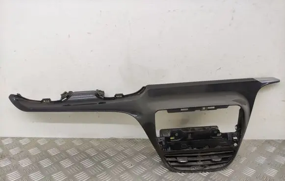 Peugeot 208 Dash center air vent grill 9673830077 9672848677