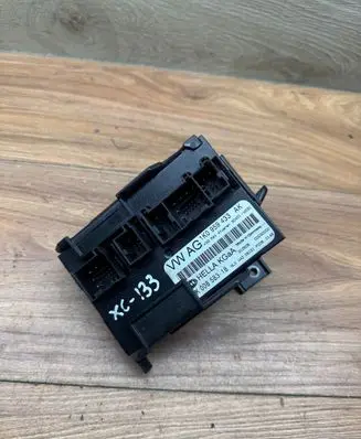 Volkswagen Golf V Comfort/convenience module 1K0959433AK 310506 00030000