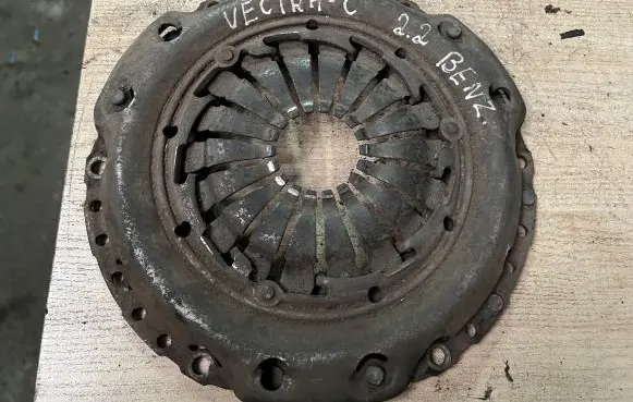 Opel Vectra C Pressure plate 