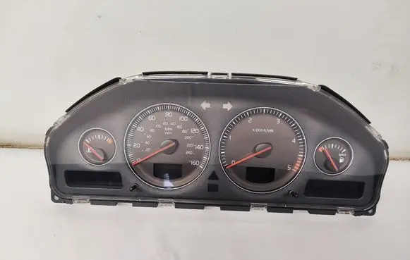Speedometer (instrument cluster)