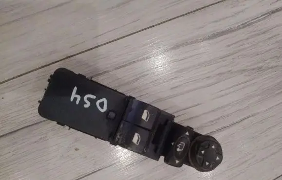 Electric window control switch