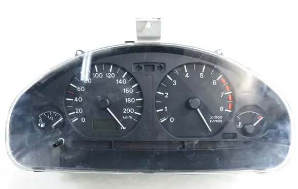 Mitsubishi Space Star Speedometer (instrument cluster) 2573200810 MR489034