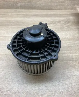 Mazda 6 Heater fan/blower HB111GJ8AA02 8940000222