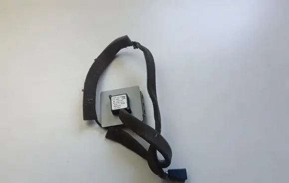 Nissan Micra K14 Aerial GPS antenna 259755FF0A