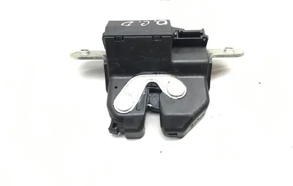Loading door lock