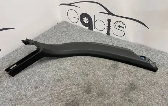Tesla Model S Tailgate trim 100906500C