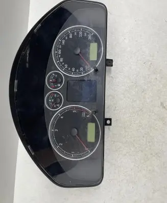 Volkswagen Sharan Speedometer (instrument cluster) 7M3920820H